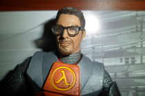 Gordon Freeman Action Figure - обзор